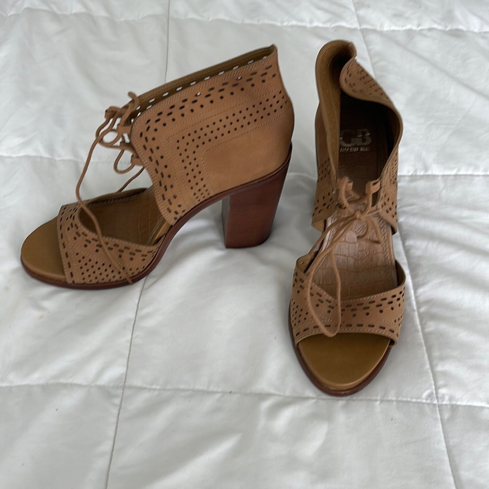 Lace up leather heel/boots